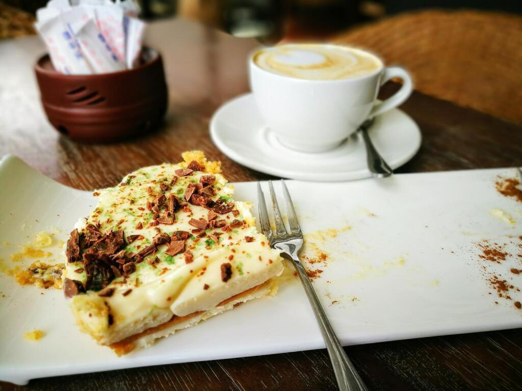 Thanda Tau Roadside Eksteriør billede
